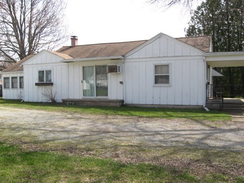 Property photo 12 - Estate Auction- 2 Bedroom Home and Personal Property